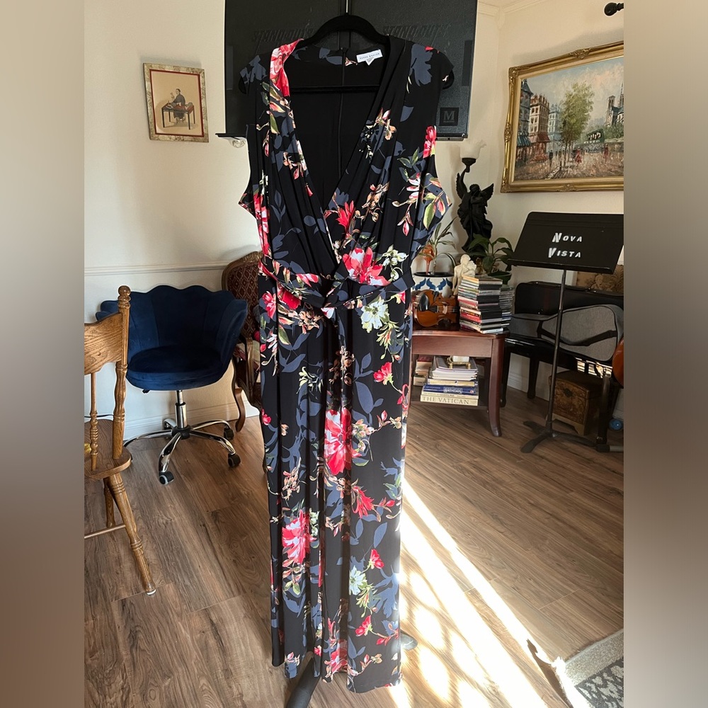 Susan Graver floral fluid knit sleeveless belted  jumpsuit 3XP